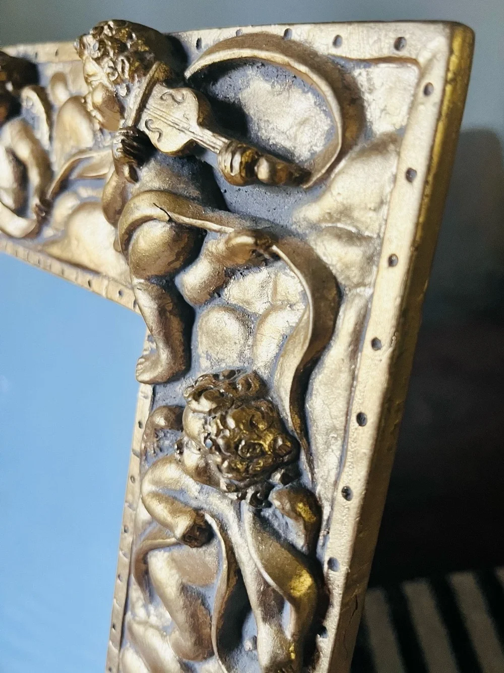 Vintage Gold Ornate Cherub Resin picture frame Table decor